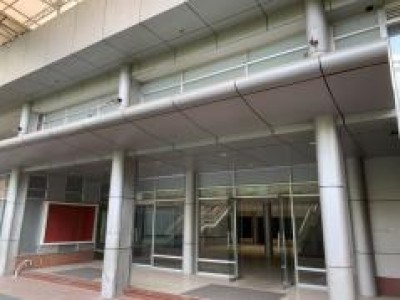 Toà nhà nguyên căn đường Nguyễn Văn Cừ Quận 1