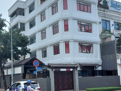 Toà nhà nguyên căn đường Ngô Thời Nhiệm Quận 3 Toà nhà nguyên căn đường Ngô Thời Nhiệm Quận 3