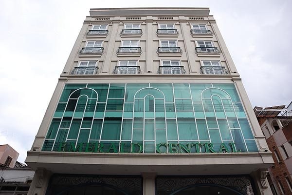 Emerald Building 2 - Đường Huỳnh Tịnh Của - Quận 3