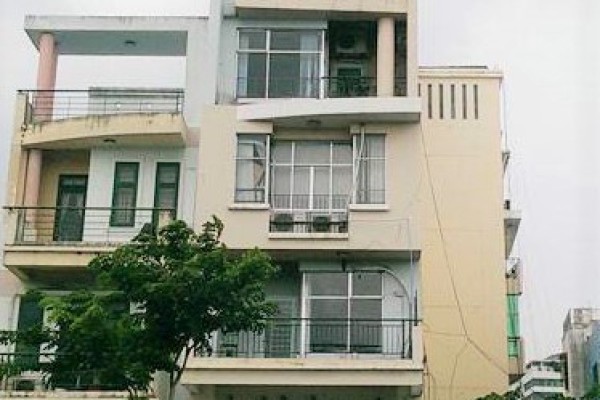 Nam Việt Building – Đường Bến Vân Đồn – Quận 4