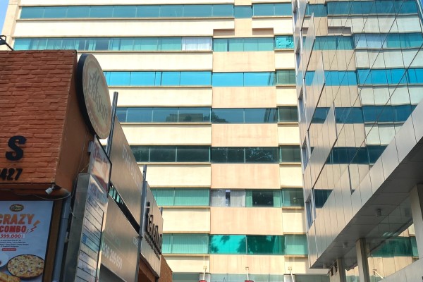 Star Building - Đường Mạc Đĩnh Chi - Phường Tân Định
