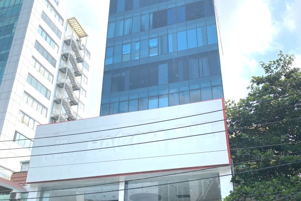 More Building – Đường Cách Mạng Tháng Tám – Quận 3