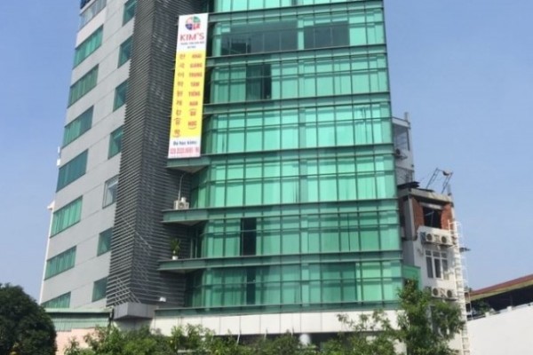 Đông Tây Building - Đường Nguyễn Hữu Cảnh - Quận Bình Thạnh